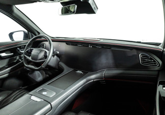 Подержанный автомобиль Exeed VX 2023 года (9 фото)