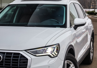 Подержанный автомобиль Audi Q3 2020 года (2 фото)