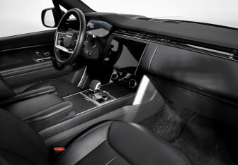 Подержанный автомобиль Land Rover Range Rover 2022 года (14 фото)