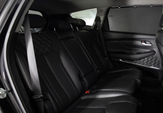 Подержанный автомобиль Hyundai Santa Fe 2021 года (19 фото)