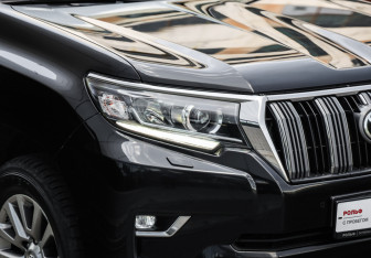 Подержанный автомобиль Toyota Land Cruiser Prado 2018 года (11 фото)
