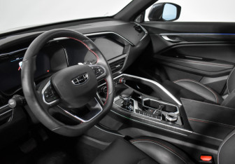 Подержанный автомобиль Geely Tugella 2022 года (9 фото)