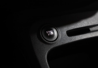 Подержанный автомобиль Renault Kaptur 2018 года (16 фото)