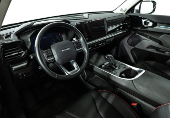 Подержанный автомобиль Haval H3 2024 года (11 фото)