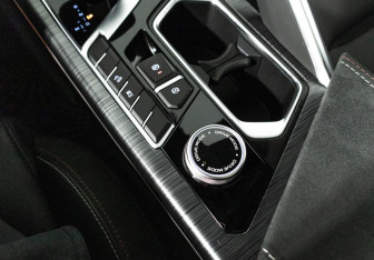 Подержанный автомобиль Geely Tugella 2022 года (22 фото)