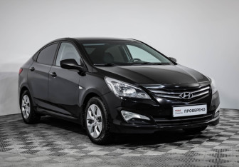 Подержанный автомобиль Hyundai Solaris Sedan 2015 года (3 фото)