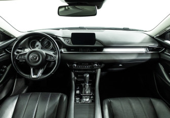 Подержанный автомобиль Mazda 6 Sedan 2021 года (13 фото)