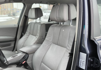 Подержанный автомобиль BMW X3 2008 года (15 фото)