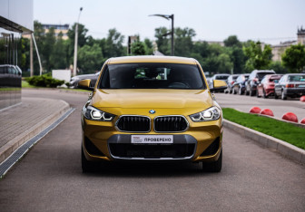 Подержанный автомобиль BMW X2 2021 года (5 фото)
