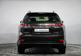 Подержанный автомобиль Lexus RX 2012 года (6 фото)