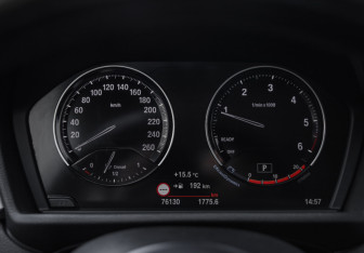 Подержанный автомобиль BMW X1 2019 года (16 фото)