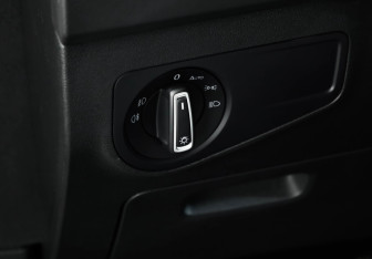 Подержанный автомобиль Volkswagen Tiguan 2020 года (21 фото)