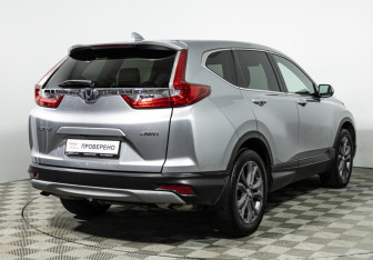 Подержанный автомобиль Honda CR-V 2019 года (5 фото)