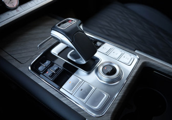 Подержанный автомобиль Tank 500 2023 года (13 фото)