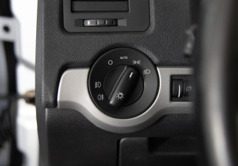 Подержанный автомобиль Skoda Octavia Liftback 2012 года (17 фото)
