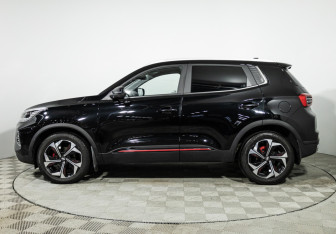 Подержанный автомобиль Chery Tiggo 4 Pro 2023 года (8 фото)