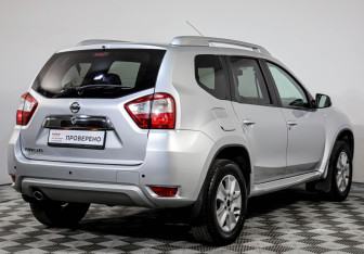 Подержанный автомобиль Nissan Terrano 2019 года (5 фото)