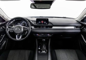 Подержанный автомобиль Mazda 6 Sedan 2020 года (10 фото)
