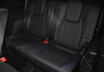 Подержанный автомобиль Volkswagen Teramont 2025 года (12 фото)