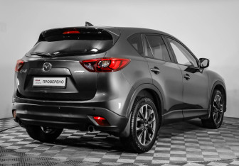 Подержанный автомобиль Mazda CX-5 2015 года (5 фото)