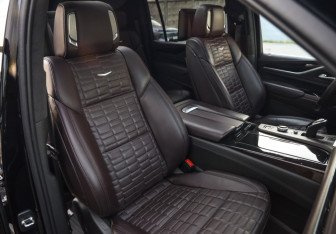 Подержанный автомобиль Cadillac Escalade Suv 2021 года (29 фото)