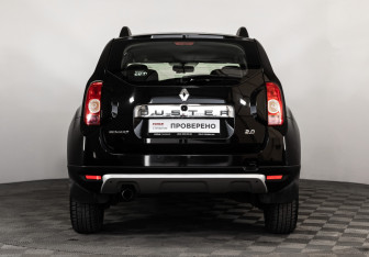 Подержанный автомобиль Renault Duster 2012 года (6 фото)