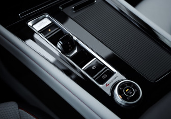 Подержанный автомобиль Volkswagen Teramont 2024 года (23 фото)