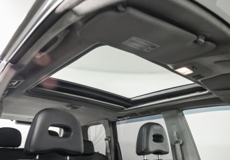 Подержанный автомобиль Nissan X-Trail 2006 года (18 фото)