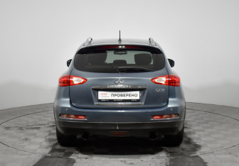 Подержанный автомобиль Infiniti EX 2008 года (6 фото)