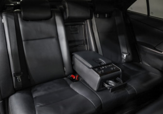 Подержанный автомобиль Toyota Camry Sedan 2017 года (26 фото)