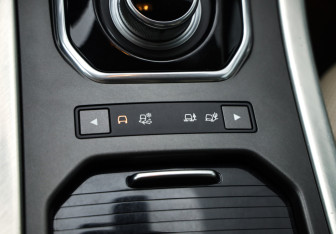 Подержанный автомобиль Land Rover Range Rover Evoque 2013 года (20 фото)