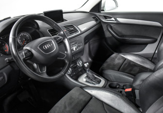 Подержанный автомобиль Audi Q3 2014 года (9 фото)