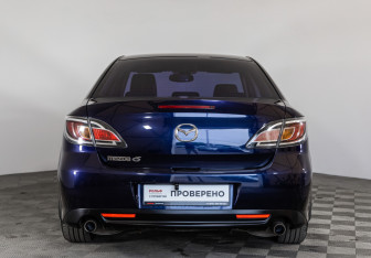 Подержанный автомобиль Mazda 6 Sedan 2010 года (6 фото)