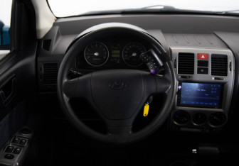 Подержанный автомобиль Hyundai Getz 2003 года (11 фото)