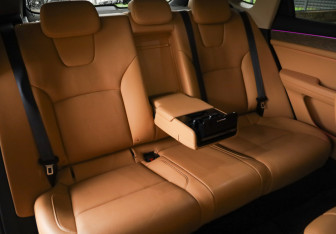 Подержанный автомобиль AITO M5 2023 года (30 фото)