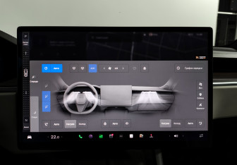 Подержанный автомобиль Tesla Model X 2023 года (27 фото)