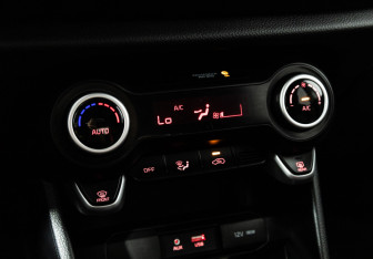 Подержанный автомобиль Kia Picanto 2018 года (17 фото)