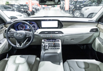 Подержанный автомобиль Hyundai Palisade 2022 года (20 фото)