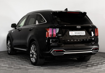Подержанный автомобиль Kia Sorento 2020 года (8 фото)