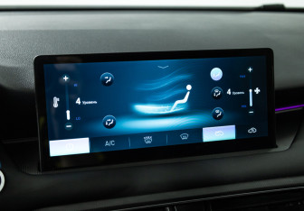 Подержанный автомобиль Kaiyi E5 2023 года (17 фото)