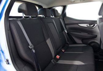 Подержанный автомобиль Nissan Qashqai 2020 года (13 фото)