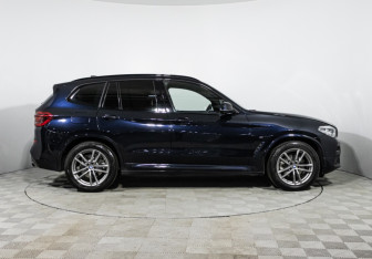 Подержанный автомобиль BMW X3 2021 года (4 фото)