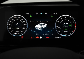 Подержанный автомобиль Omoda C5 2022 года (20 фото)