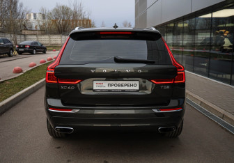 Подержанный автомобиль Volvo XC60 2018 года (5 фото)