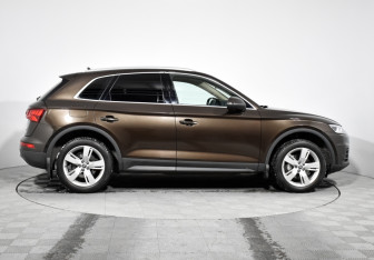 Подержанный автомобиль Audi Q5 2017 года (4 фото)