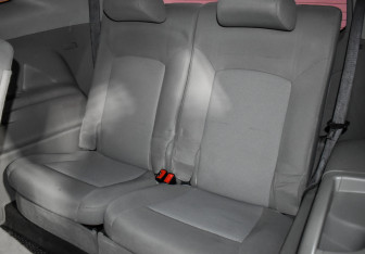 Подержанный автомобиль Chevrolet Orlando 2013 года (18 фото)