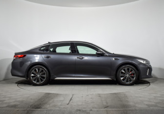 Подержанный автомобиль Kia Optima Sedan 2016 года (4 фото)