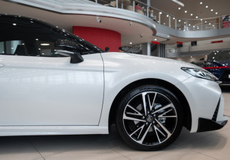 Новый Toyota Camry Sedan 2025 (11 фото)