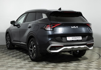 Подержанный автомобиль Kia Sportage 2025 года (7 фото)