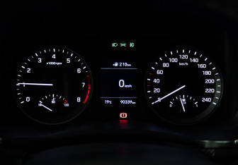 Подержанный автомобиль Hyundai Tucson 2020 года (12 фото)